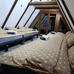 בית נופש Mountain House *