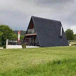 Mountain House With Jacuzzi Tomislavgrad