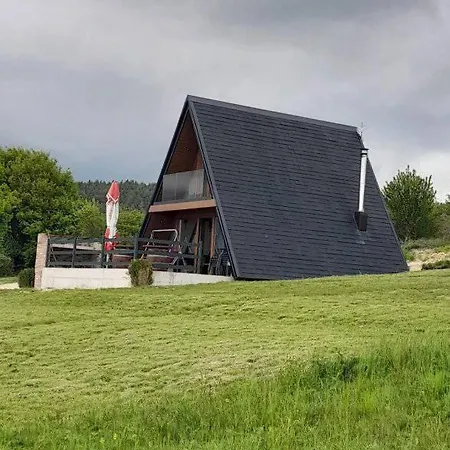 Mountain House With Jacuzzi Tomislavgrad